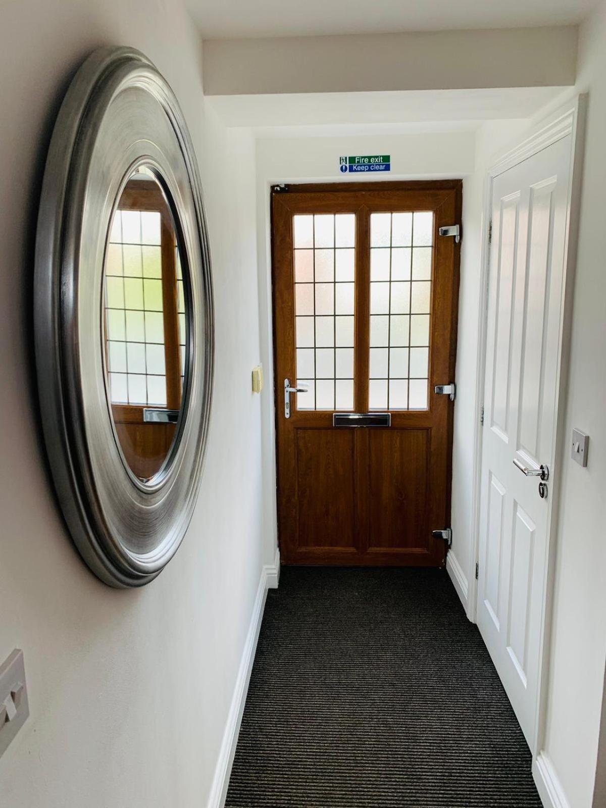 3Br House Ossett-Wakefield, Free Parking 3 Cars Wi Fi Long Stays المظهر الخارجي الصورة