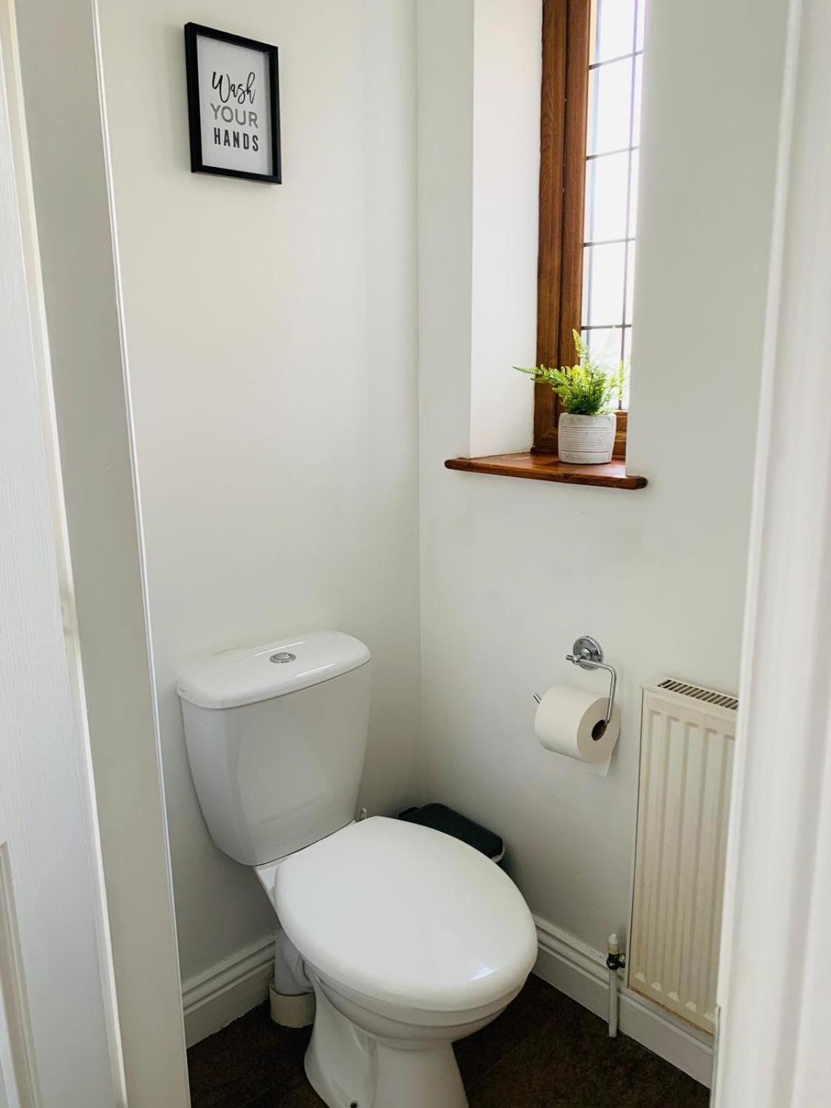 3Br House Ossett-Wakefield, Free Parking 3 Cars Wi Fi Long Stays المظهر الخارجي الصورة